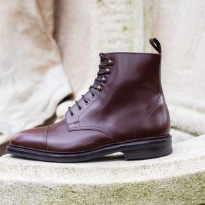 12819 Boots diplo café