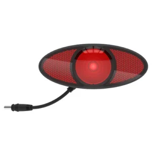 Feu vélo sans piles Reelight Nova sur porte-bagages arrière