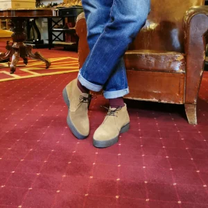 Hi top  Indiana tan suede