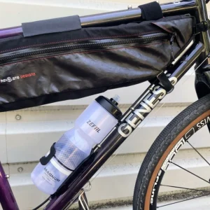 Porte-bidon à entrée latérale réversible